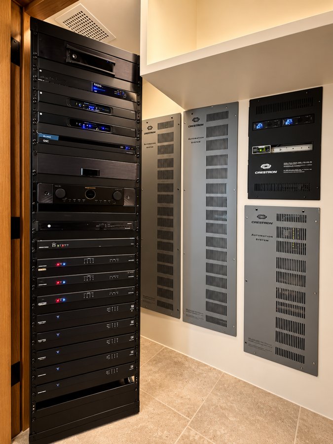 Smart home AV rack